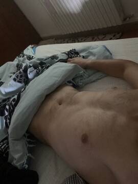 Public Photo of SluttyBoy111